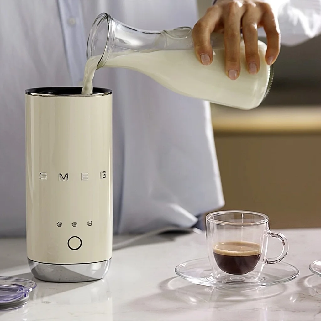 Smeg MFF02